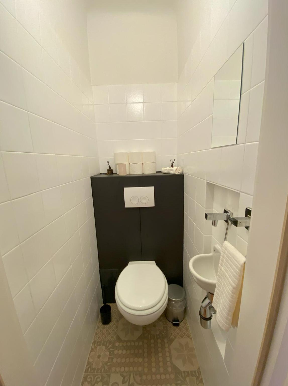 Anzotika Central Apartment, Wenen Buitenkant foto